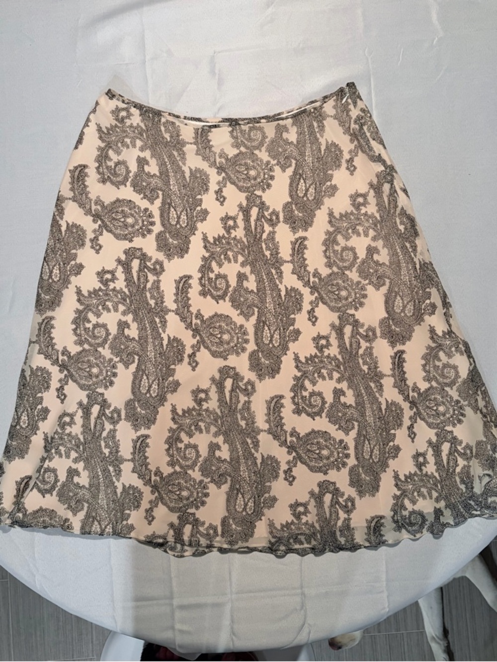 Pendleton Cream and Black Paisley Lined Skirt - Picture 2 of 5